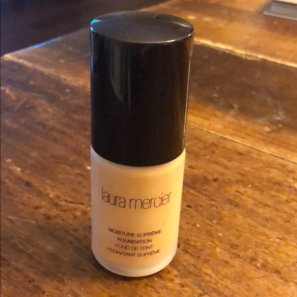 Laura marcier moisture supreme foundation